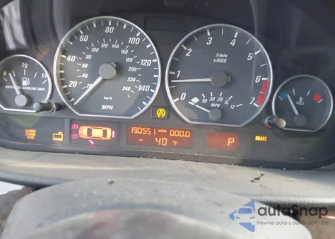 2001 BMW 330Ci из США, поврежденный, VIN WBABS53431JU85712